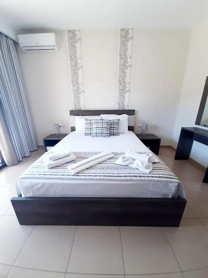 Gmare Aparthotel Gerakini