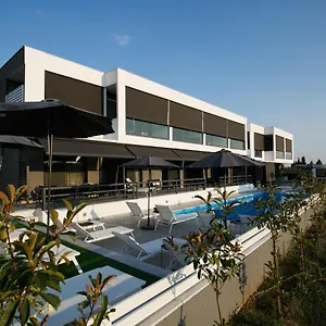 Isalos Hotel
