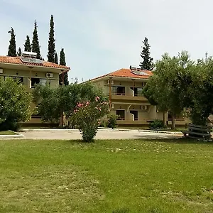 Sithonia Village Hotel